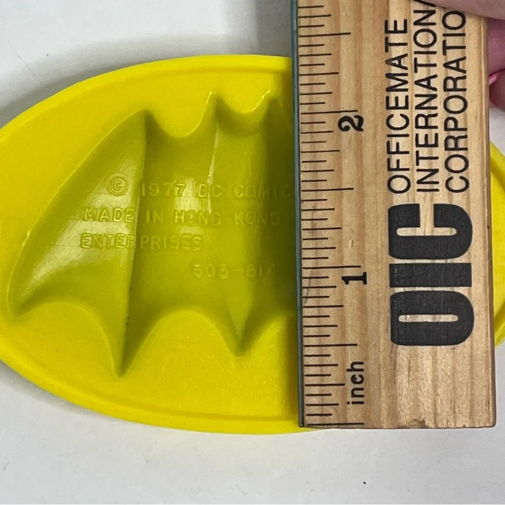 vintage wilton batman cake topper replacement birthday party supply yellow‎ 3.75